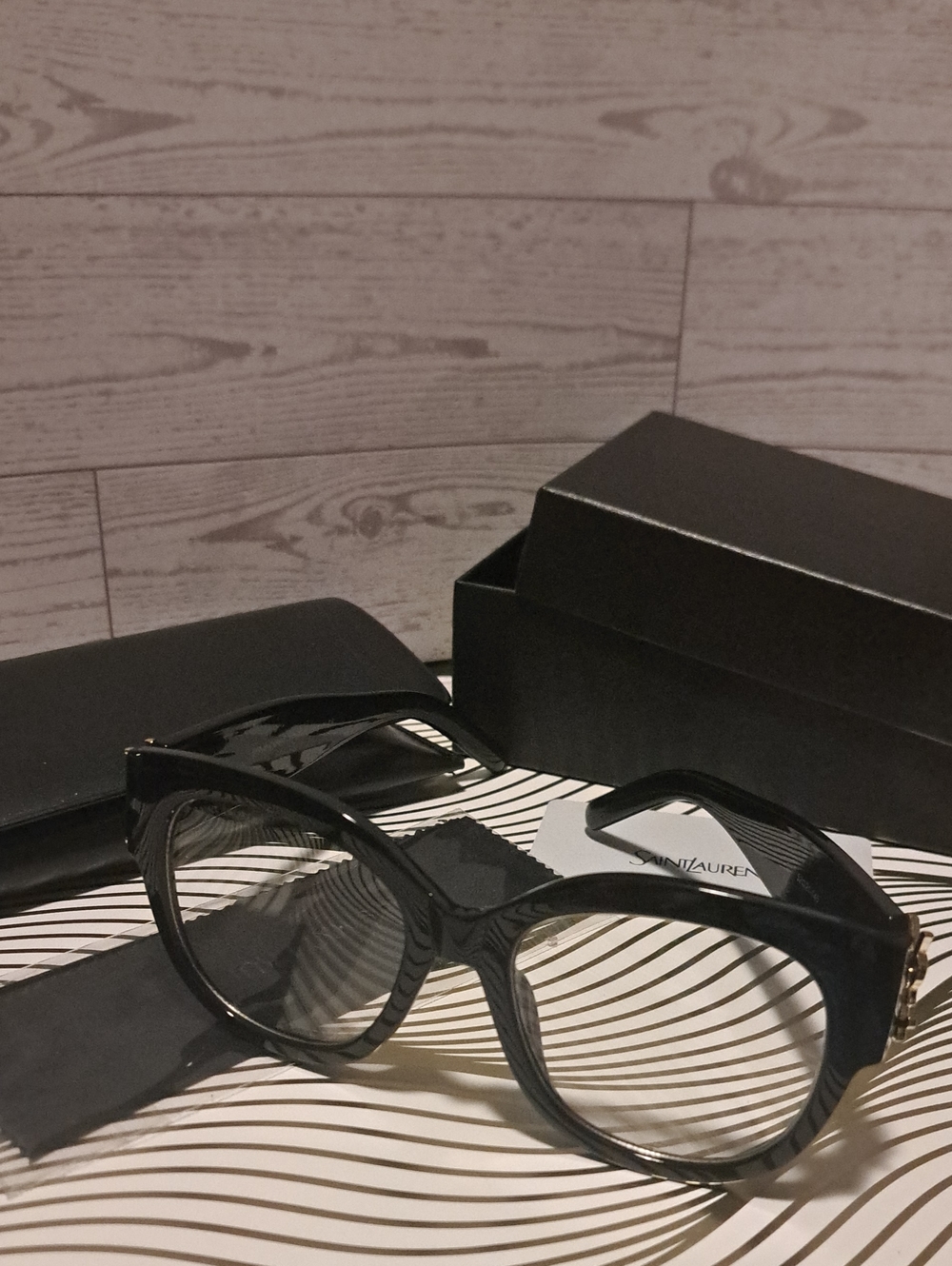 Black Women Fashion Eyeglasses - Classic Frame